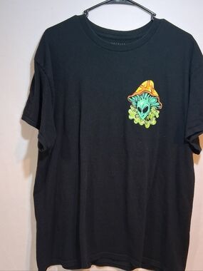 Men Black Short Sleeve Tee with Neon Alien Mushroom Graphic